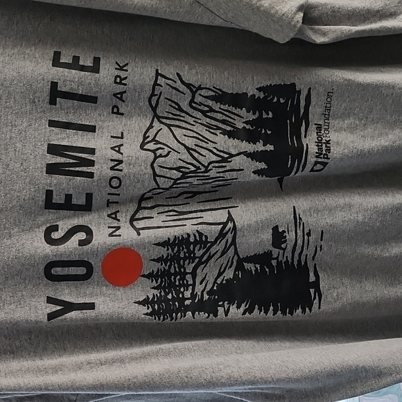 Mens Tee Yosemite National Park - Picture 2 of 3